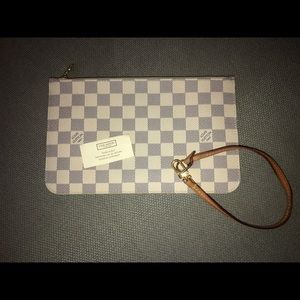 100% Authentic Louis Vuitton Wristlet / Pouch